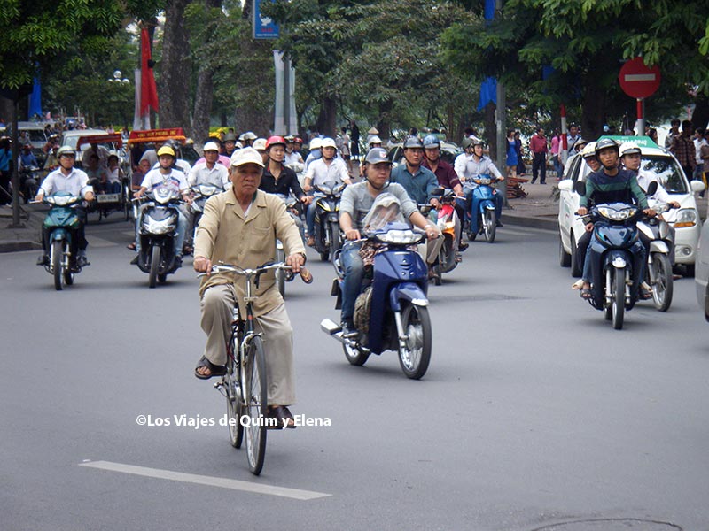Motos en Hanói