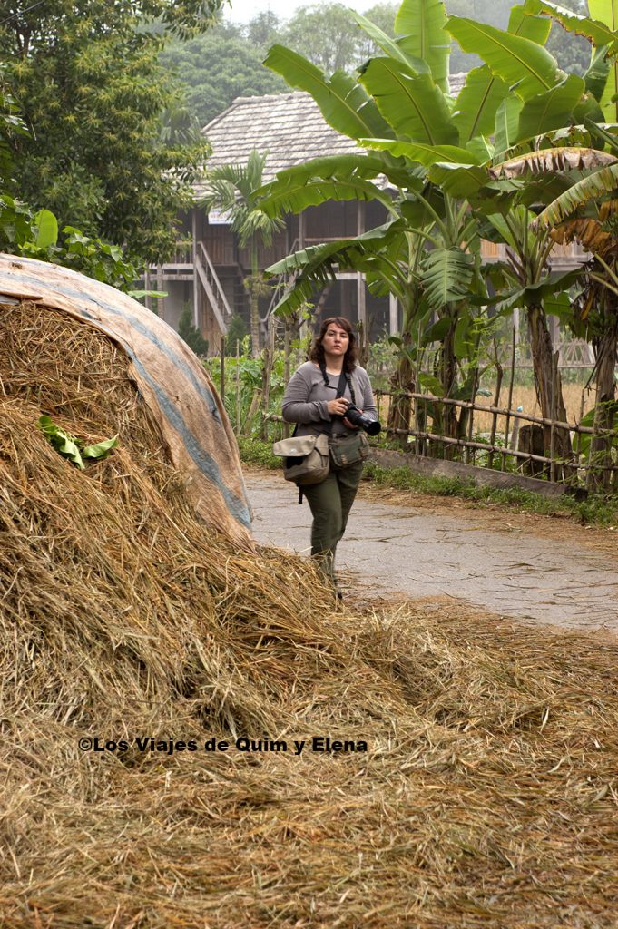 Elena paseando en Lac