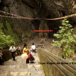 Las escaleras de la cueva Vi Pham