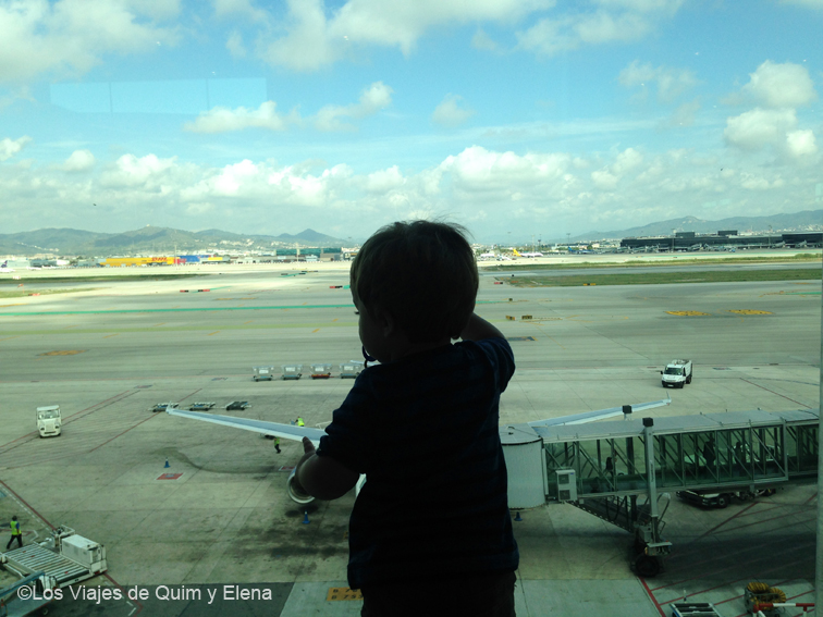 Éric preparándose para volar a Escocia en Familia