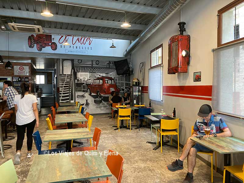 Interior del Restaurante El Taller de Penelles