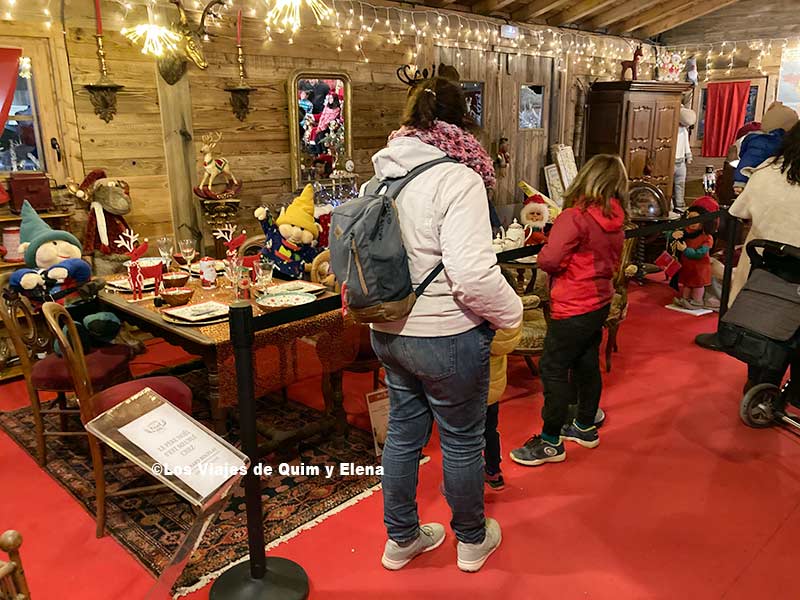 Dentro de la casa de PapaNoël