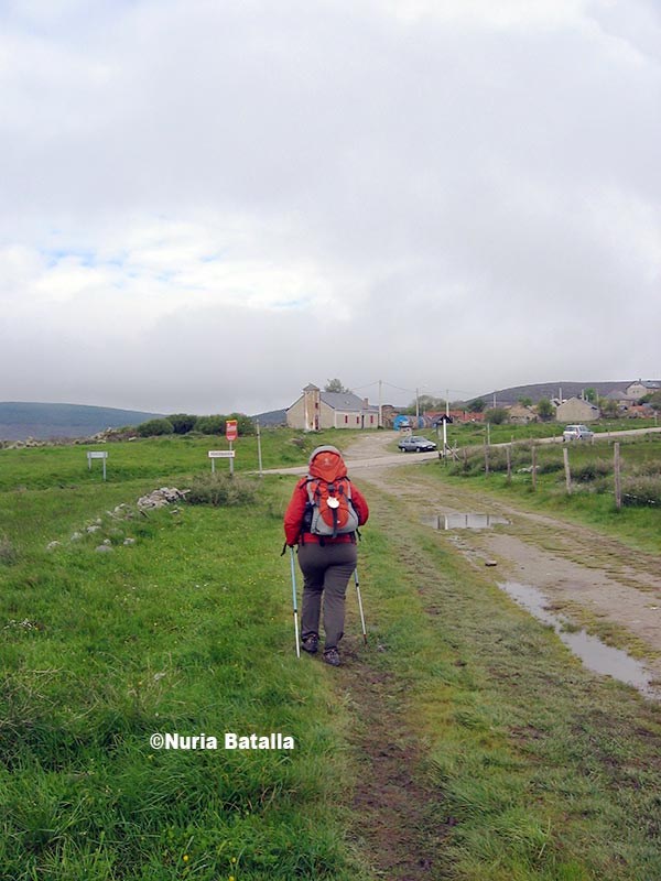 Elena recorriendo el Camino de Santiago