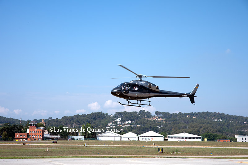 El helicóptero de Coptering en el aeropuerto de Sabadell