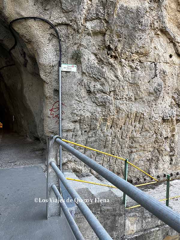 Inicio de la excursión a la Cova