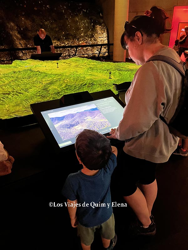 Elena y Álex en Espai Cràter