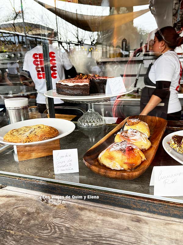 Comida en el mercado Vintage de Sant Cugat