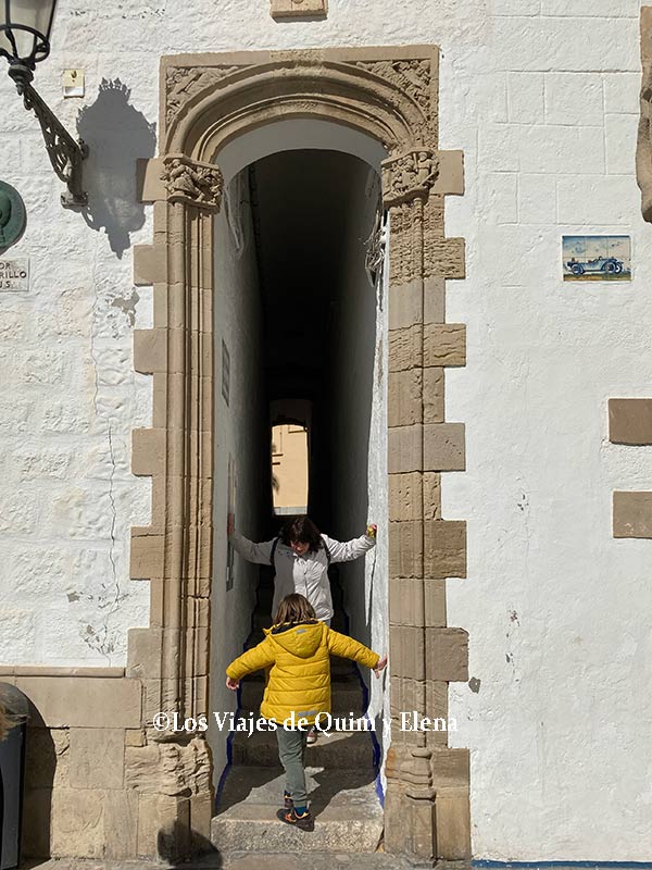 La calle más estrecha de Sitges