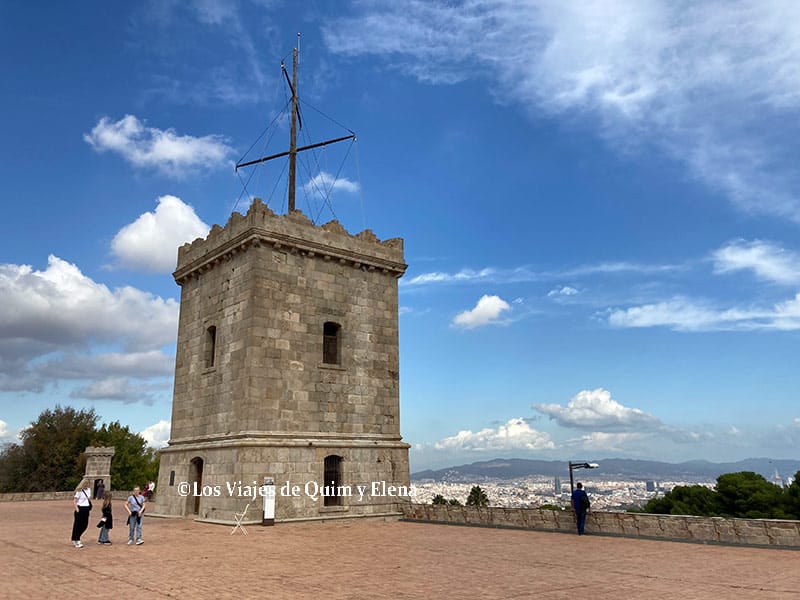 Torre de señales del Castillo de Montjuic