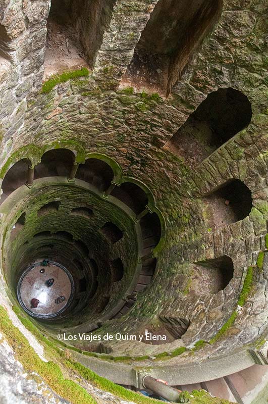 Pozo iniciático en Quinta da Regaleira