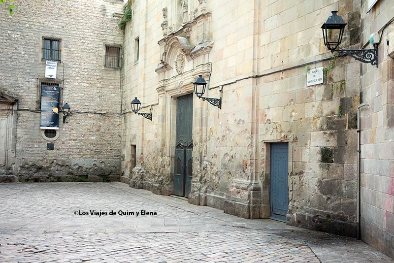 Plaça de Sant Felip Neri en el Barri Gòtic