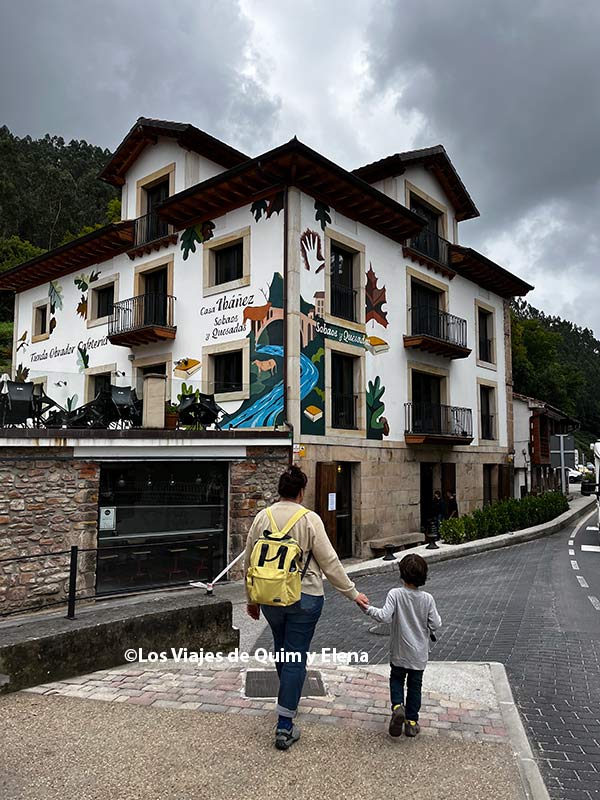 De camino a Sobaos Casa Ibáñez