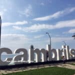 Las letras gigantes