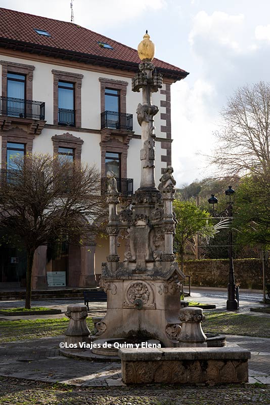 La fuente de los 3 caños de Comillas