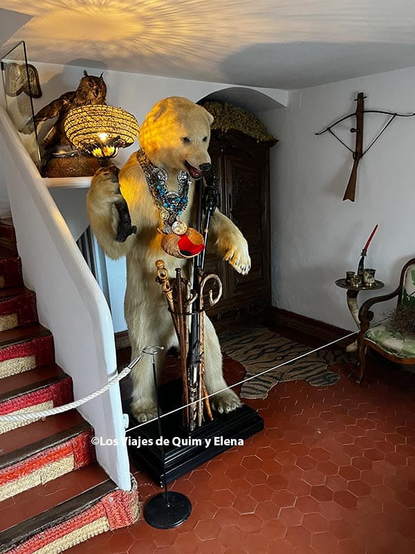 Dentro de la Casa de Dalí y Gala