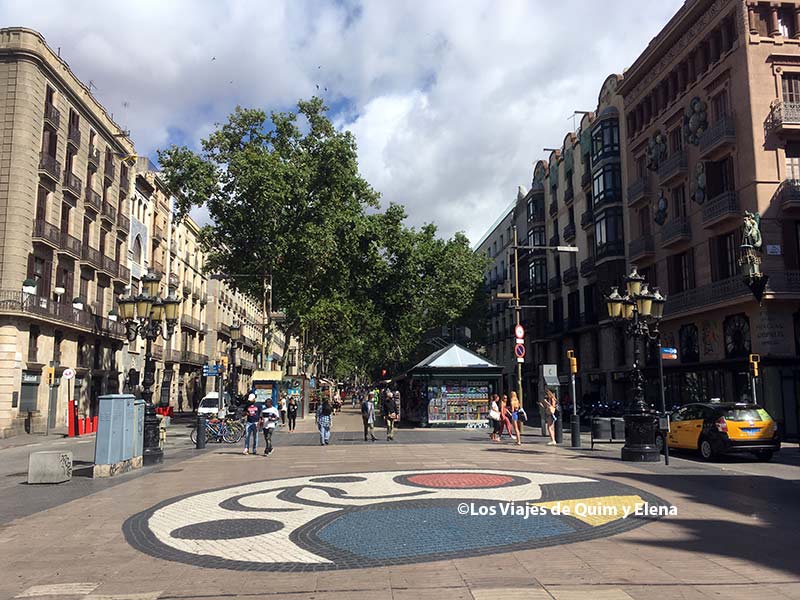 El mosaico de Joan Miró en la Rambla