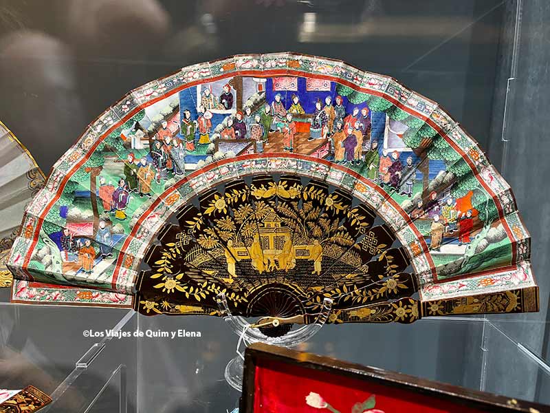 Abanico de la época victoriana